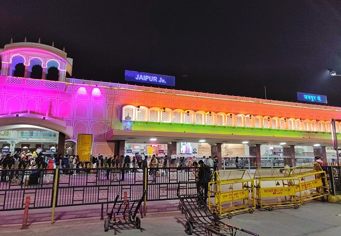Here Is A List Of The Cleanest Railway Stations Of India